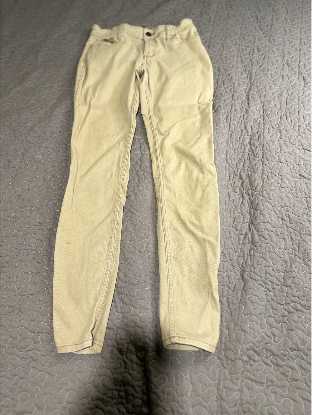 Hollister Low-Rise Super Skinny Beige Pants W25 L30